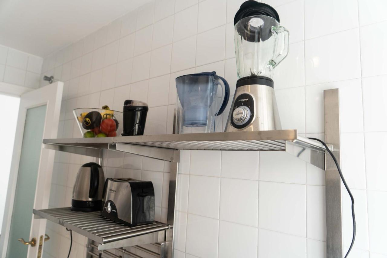 Central Penthouse With Large Private Terrace, 2 Bd Apartment Tarifa Exterior photo